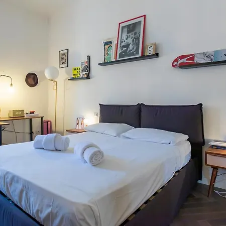 Renovated Flat Imbriani 8 公寓 *